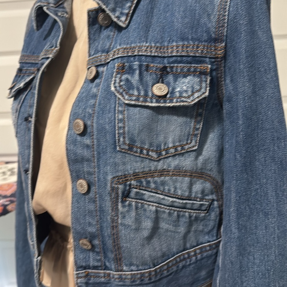 Old Navy Cropped Blue Denim Jacket Elbow Patch Medium - Picture 9 of 11